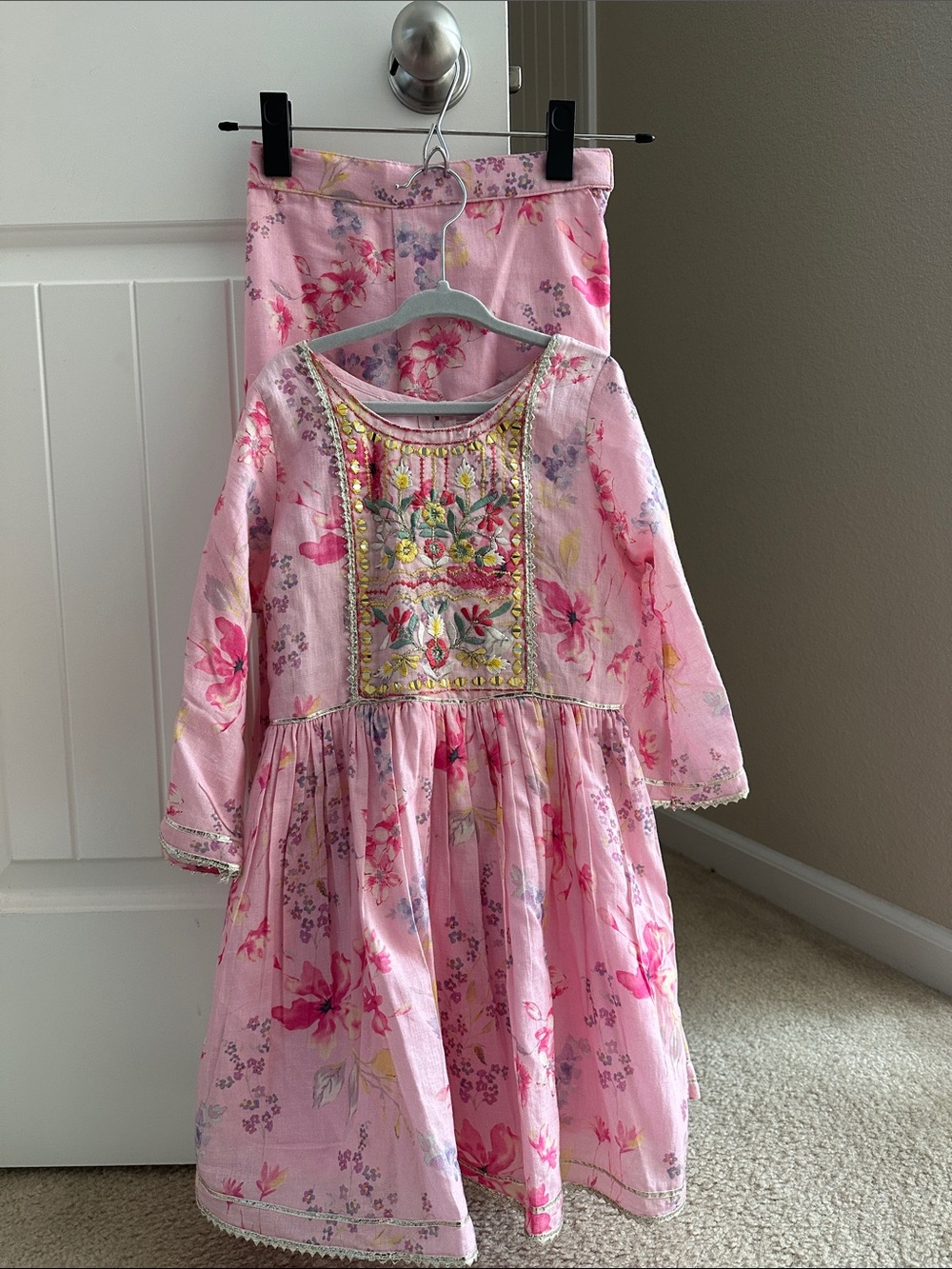 Girls' Pink Floral Indian set